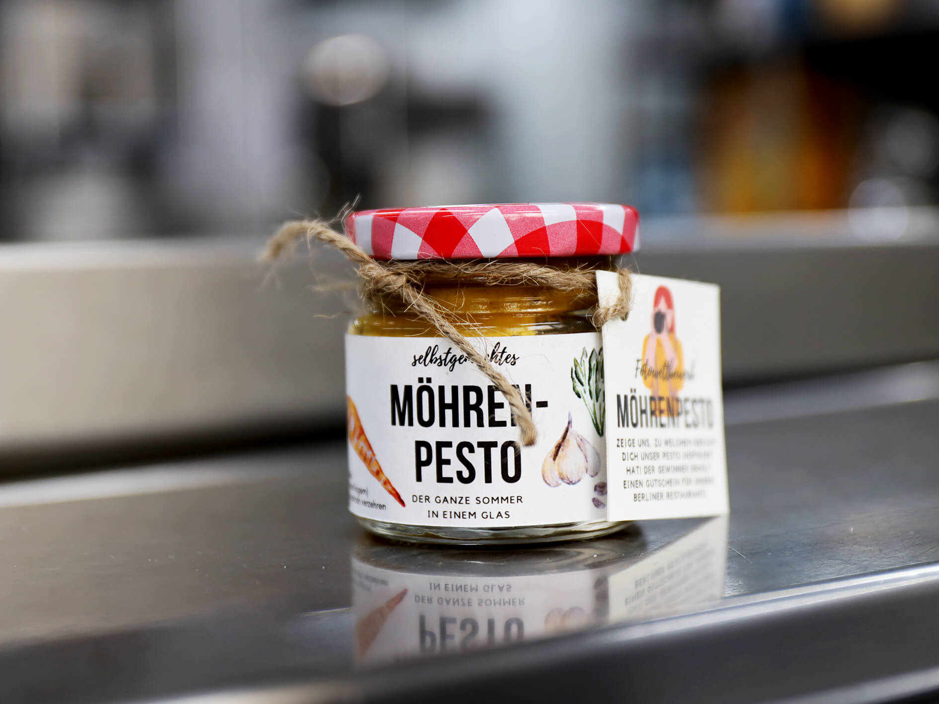 Möhren-Pesto im Glas