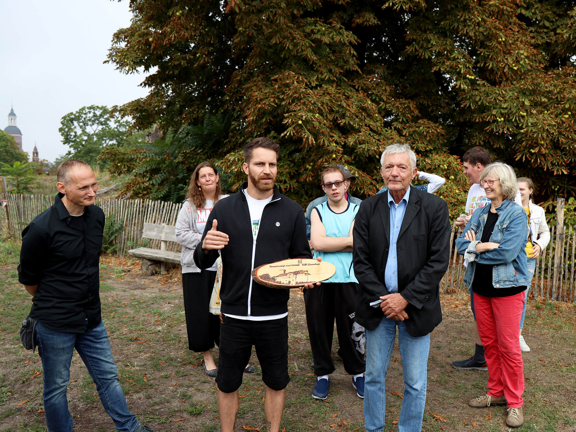 Das offizielle Schild zur Patenschaft