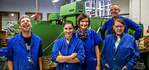 Team der Kabelmontage in der Betriebsstätte Kreuzberg