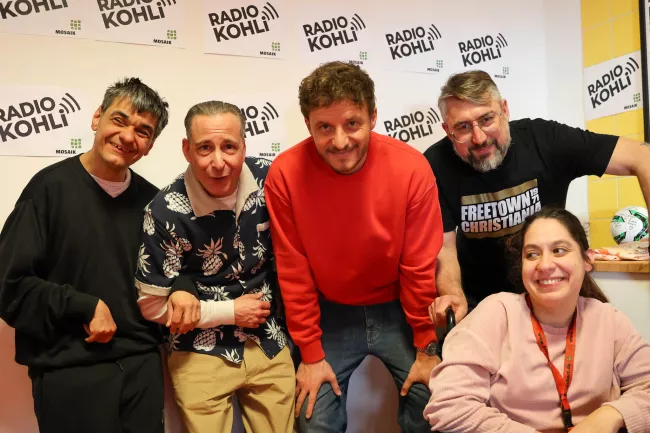 Tommi Schmitt zu Gast bei Radio Kohli - dem inklusiven Radioprojekt von Mosaik-Berlin