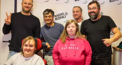Das Team von Radio Kohli mit Rapper und Schauspieler Fatoni