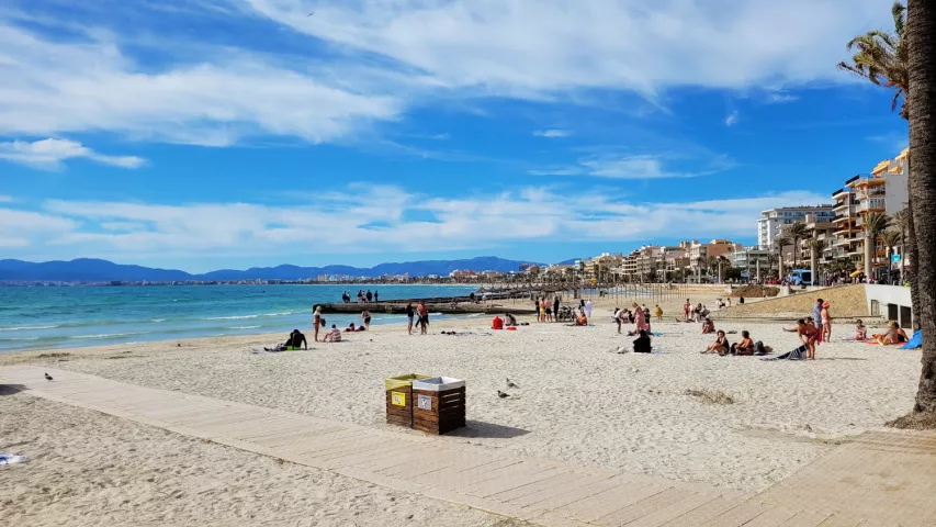 Playa de Palma - Strand in der Nebensaison