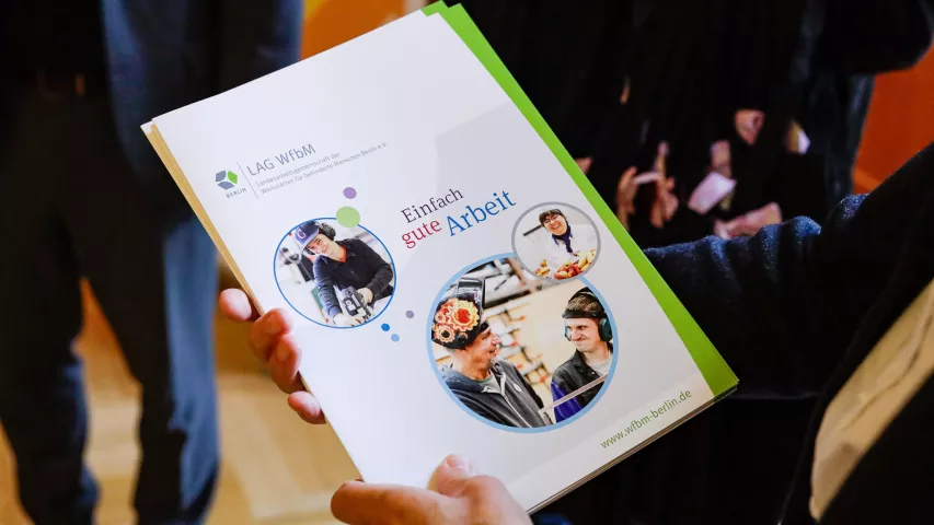 Empowerment-Tag 2026 im Roten Rathaus - Zeugnismappe