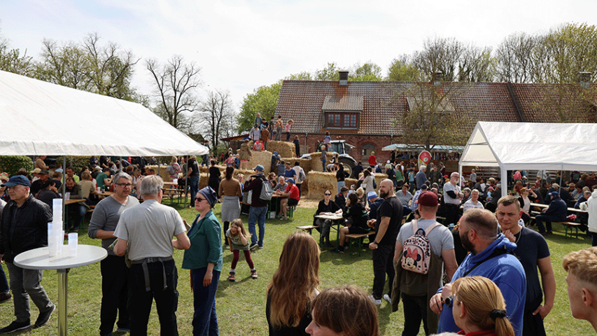 Festwiese auf dem Kuhhorster Maifest