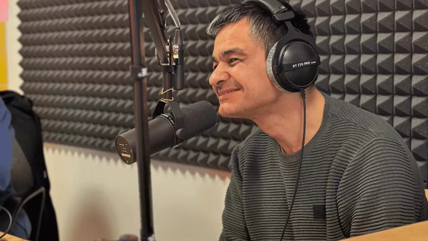 Selim von Radio Kohli - hier im Interview mit Ulli Zelle